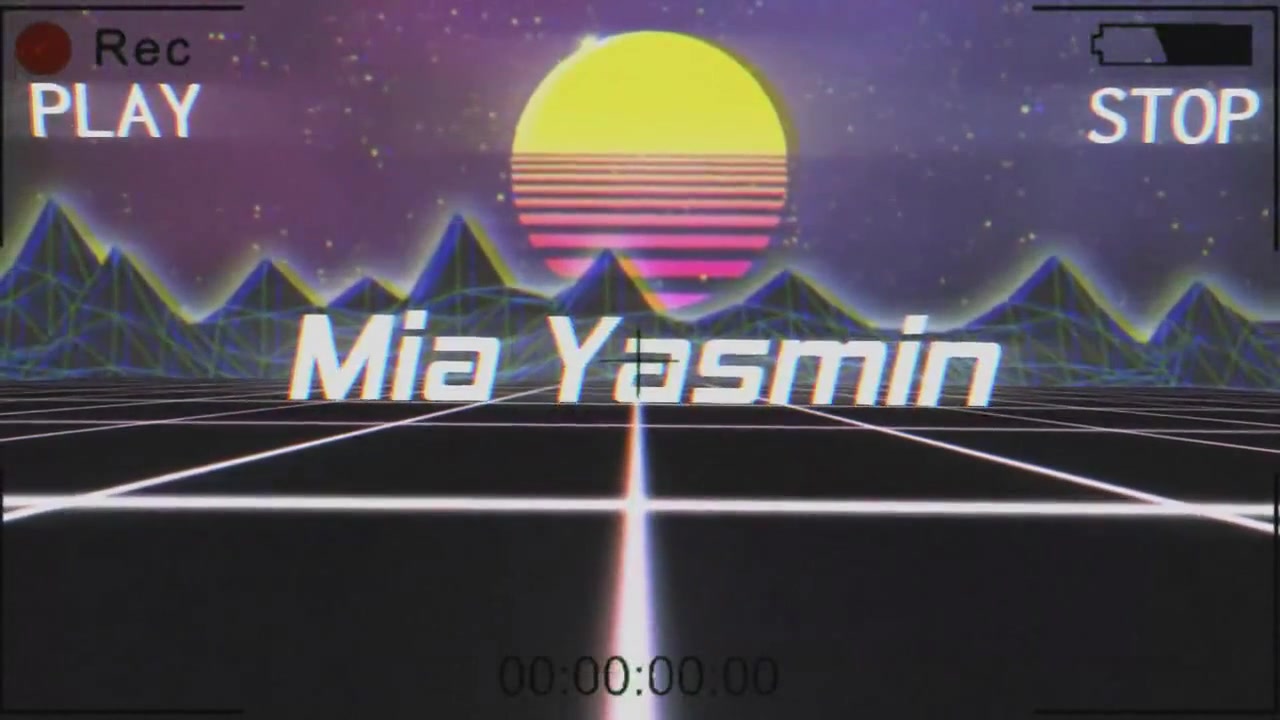 Mia-Yasmin- -08-11-20183 -159 1