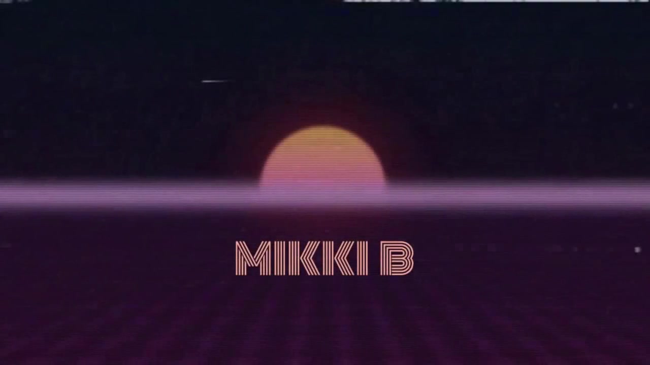 Mikki-B- -09-03-20181 -159522 1