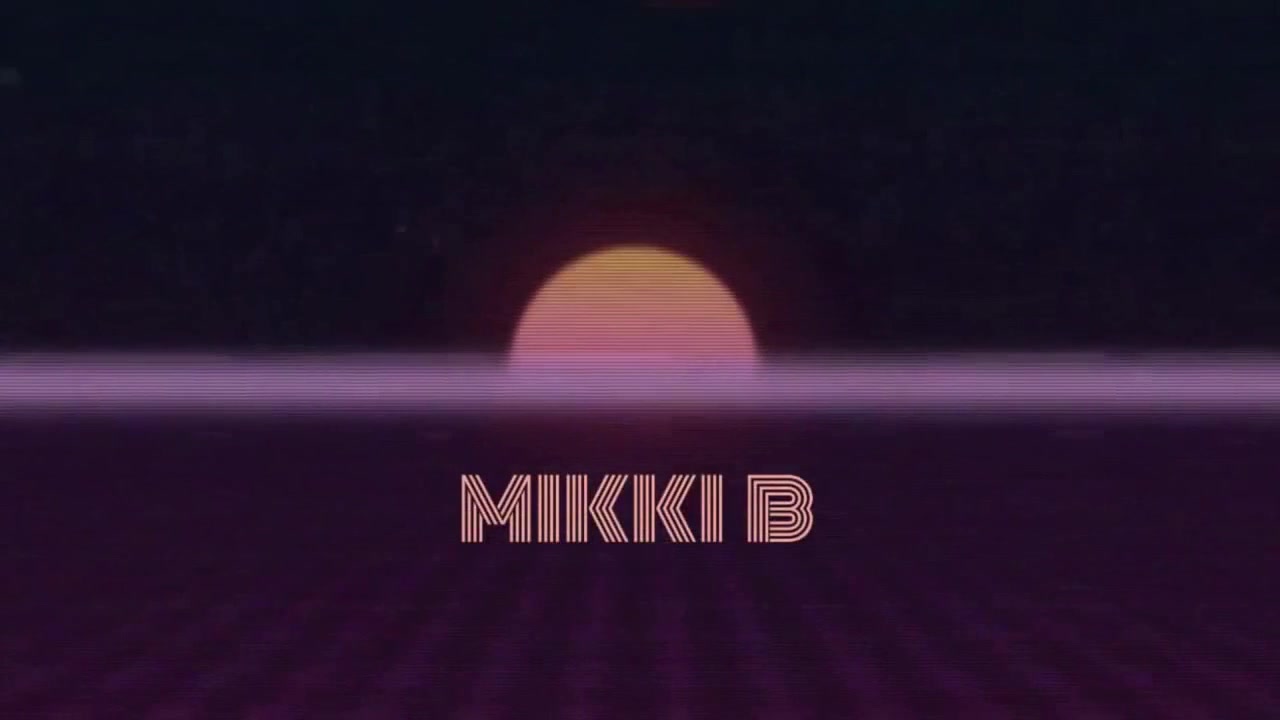 Mikki-B- -11-07-20181 -159522 1