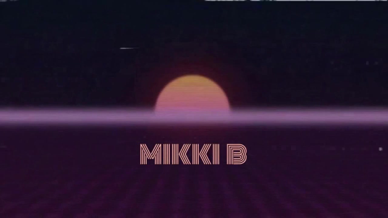 Mikki-B- -14-05-20182 -159522 1