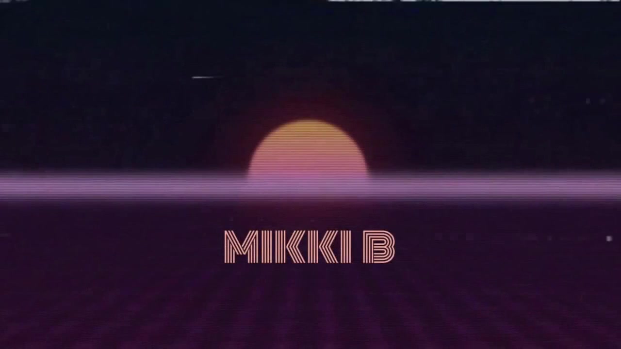 Mikki-B- -31-05-20185 -159522 1